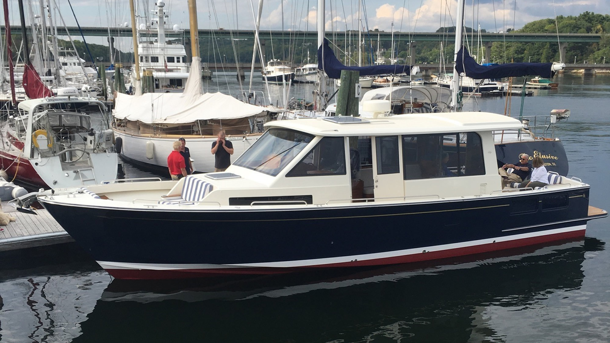 Ray Hunt Design 41' Custom Dayboat launch