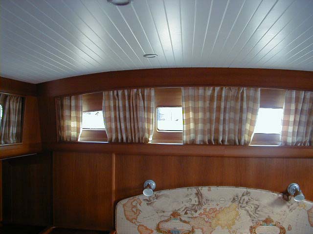 Ray Hunt Design 48' Cabin Cruiser