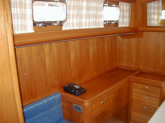 Ray Hunt Design 48' Cabin Cruiser