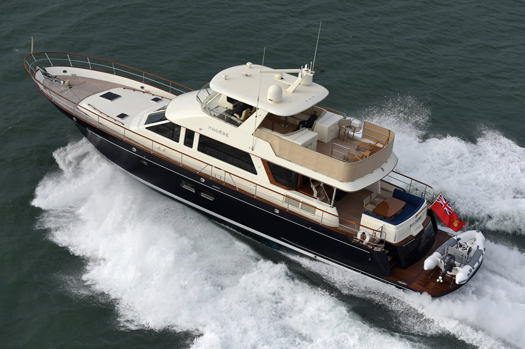 Ray Hunt Design 76' Semi-Custom Flybridge Yacht