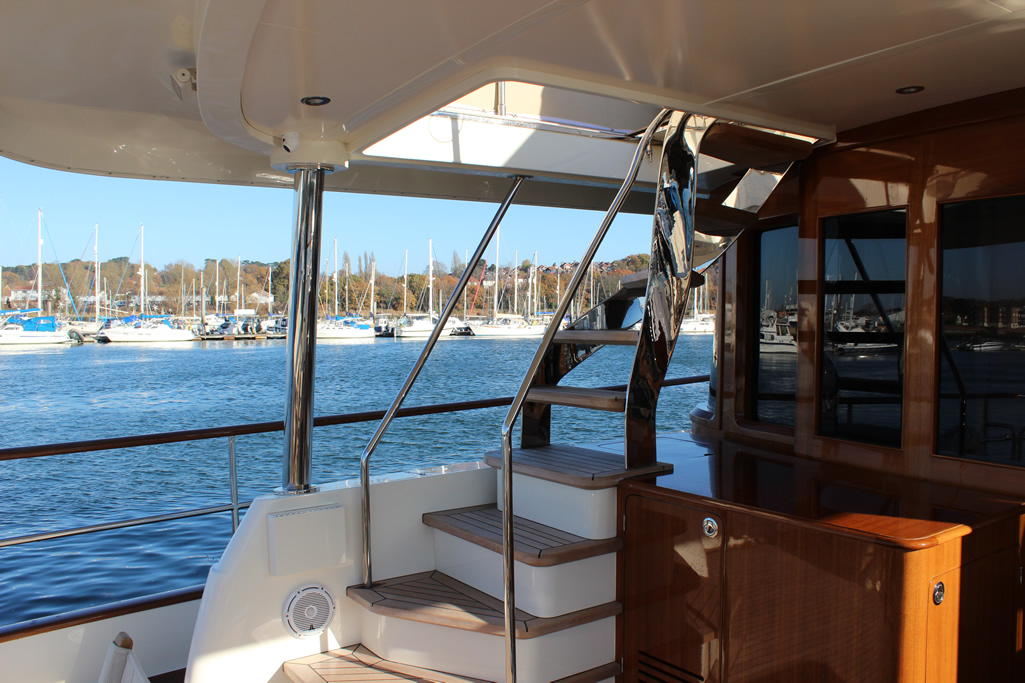 Ray Hunt Design 76' Semi-Custom Flybridge Yacht